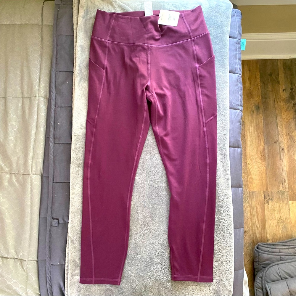 NWT Fabletics PureLuxe Oasis High-Waisted 7/8 Leggings